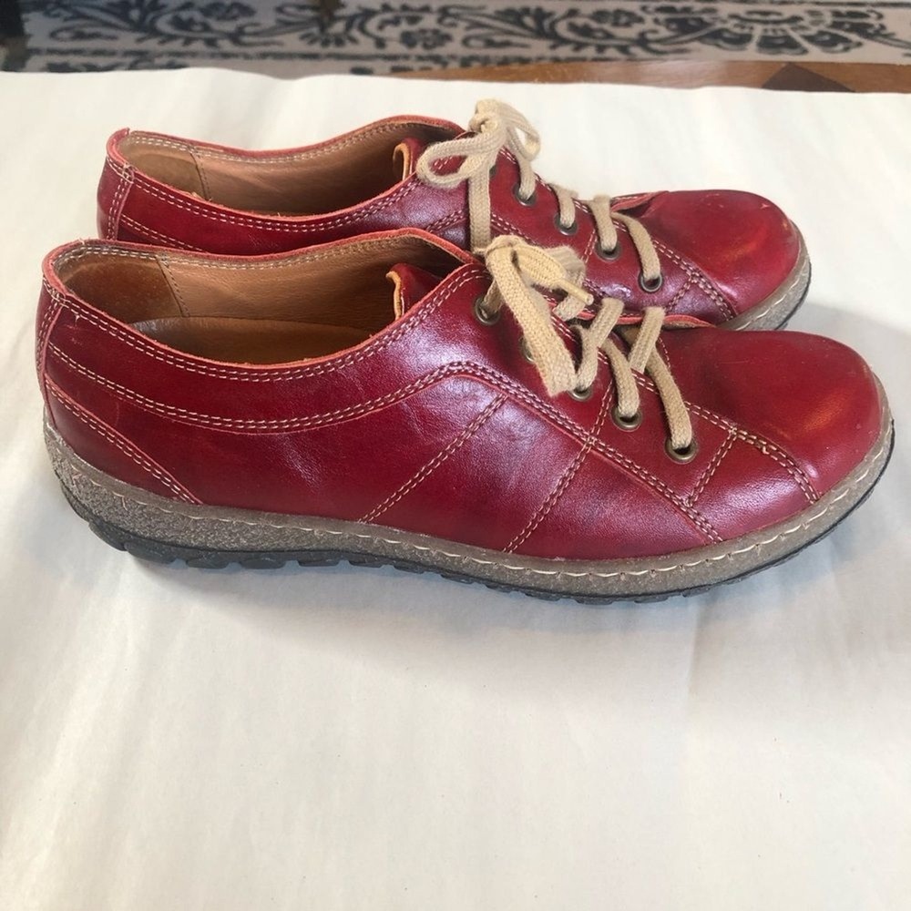 V Italia Womens Leather Oxford Lace Up Shoes Size 39 Red Comfort Walking Shoes